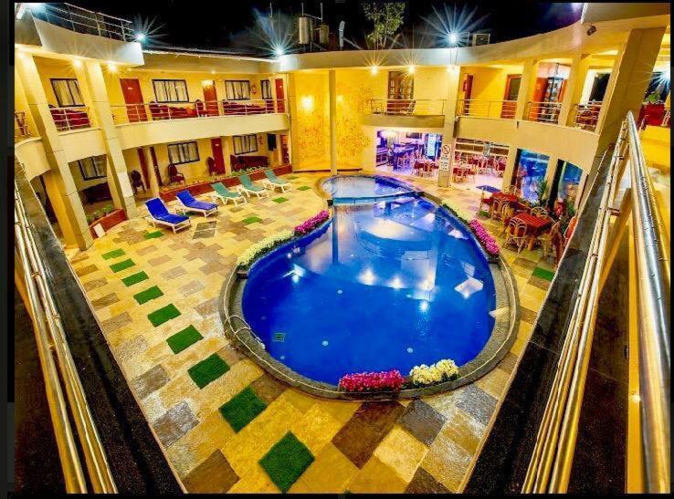 The Center Court Resort & Spa วาร์กา ภายนอก รูปภาพ