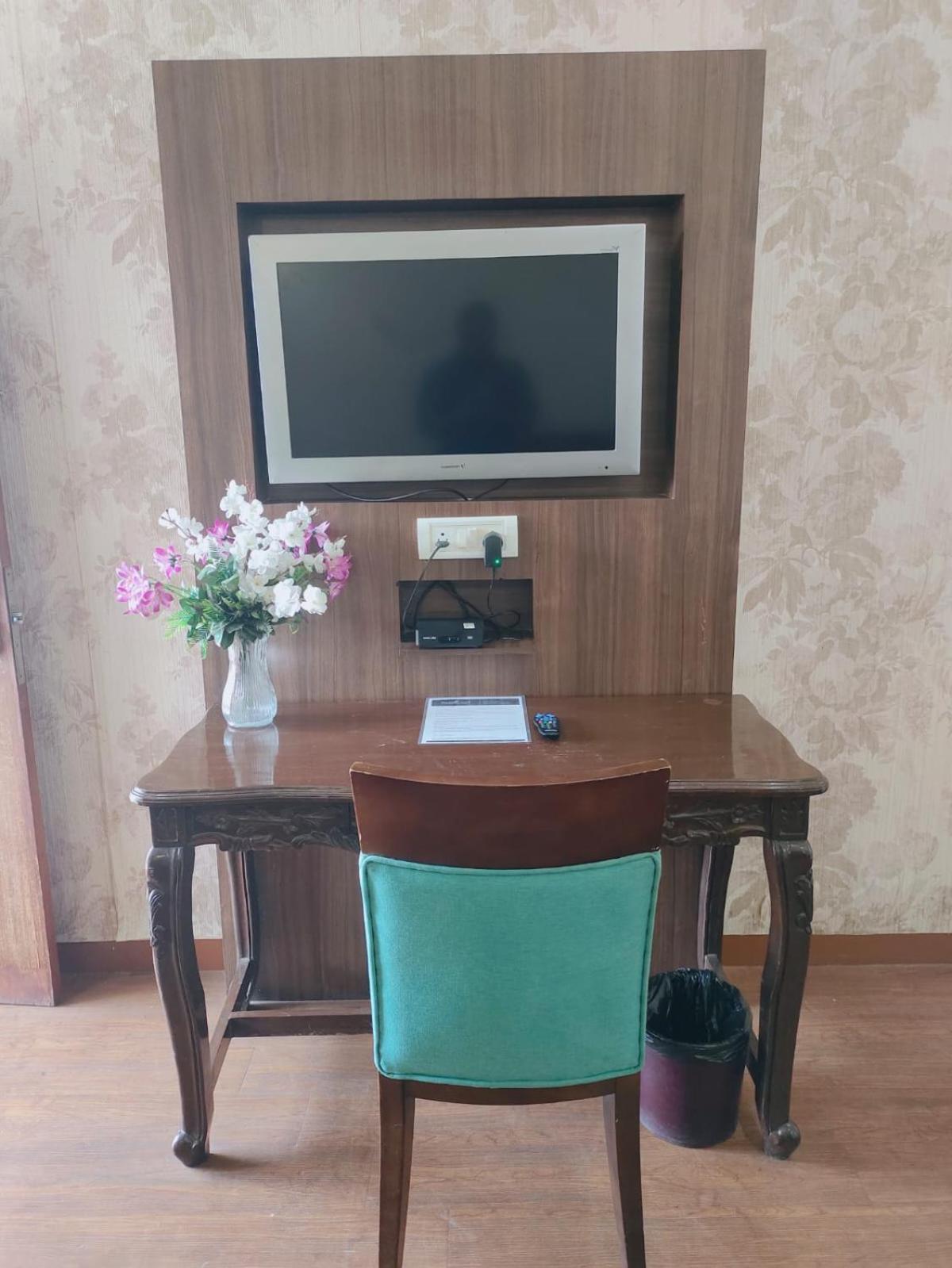 The Center Court Resort & Spa วาร์กา ภายนอก รูปภาพ